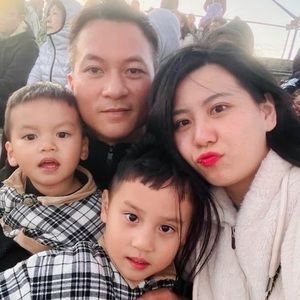 Meet your Posher, Lay